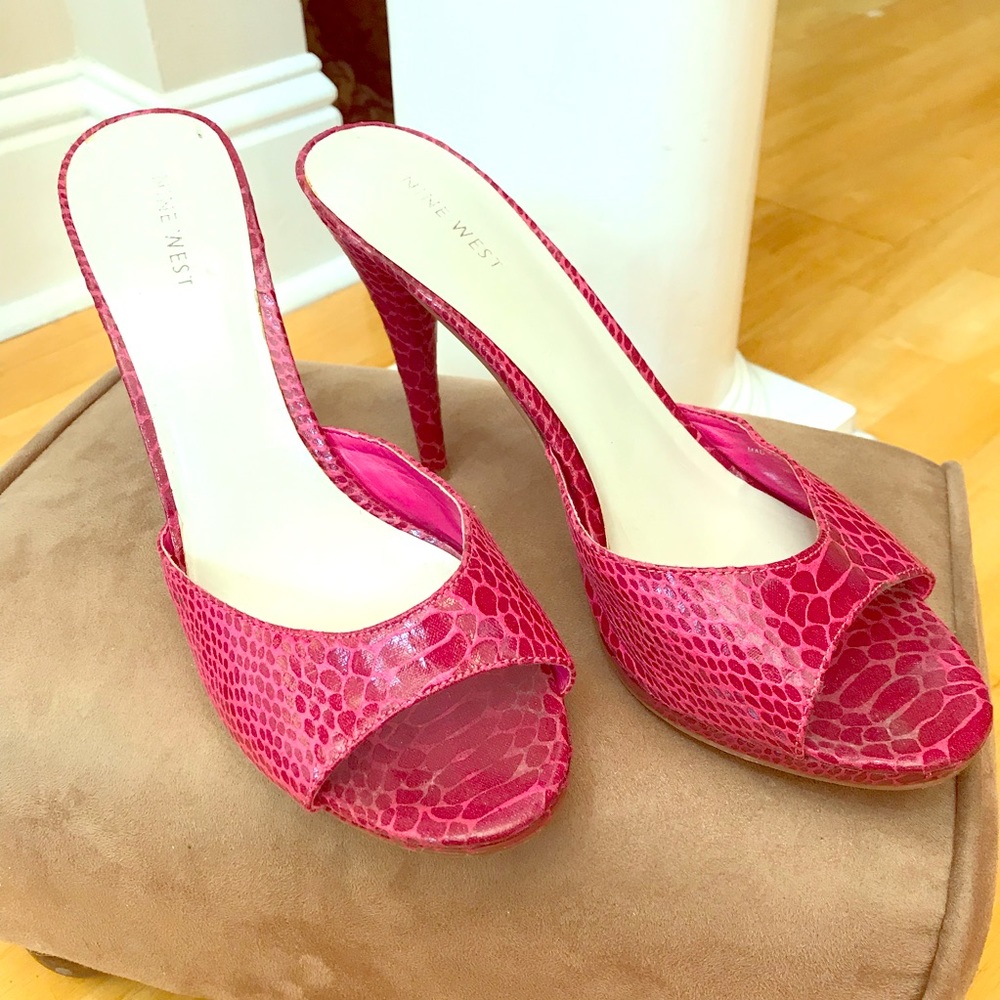 Nine West Pink Snake Sandals